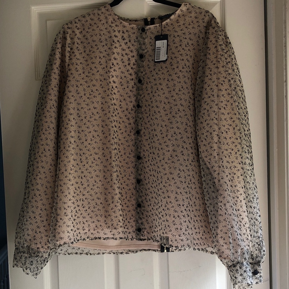 MATCHING SKIRT AND BLOUSE OUTFIT
